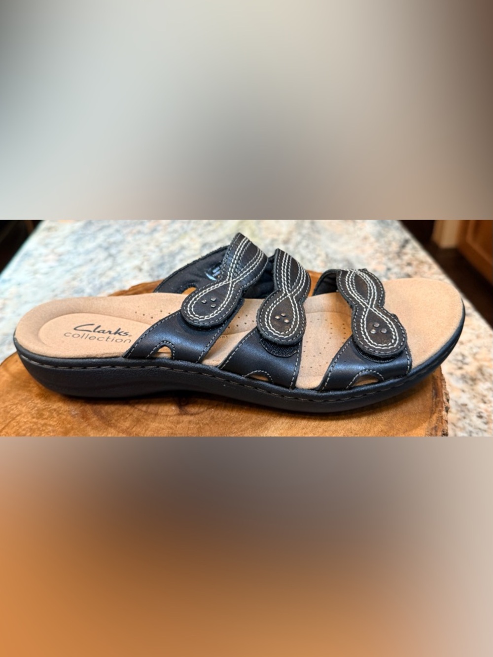 Clarks Leisa Collection Sandals  8 Leather Adjustable Velcro Comfort Slides - Picture 7 of 10